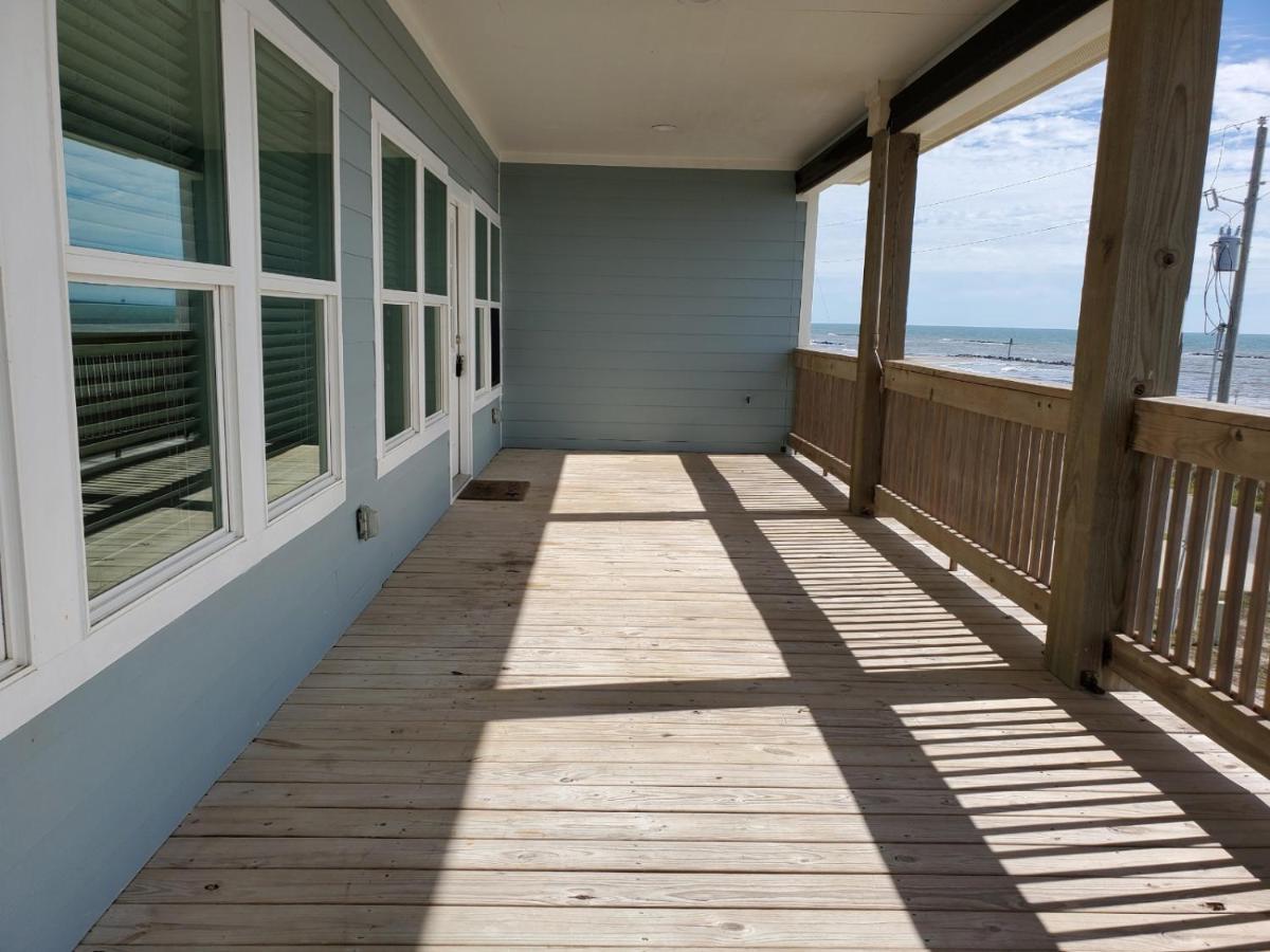 Oceanfront Home Near Hollybeach Cameron Екстер'єр фото
